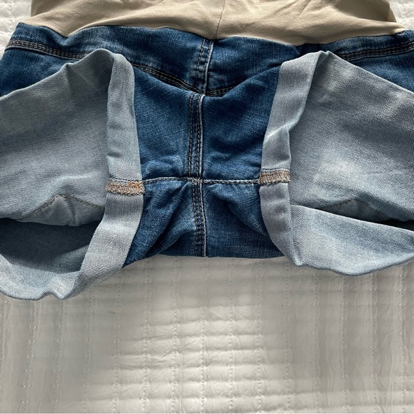 Maternity shorts size M - Picture 3 of 4